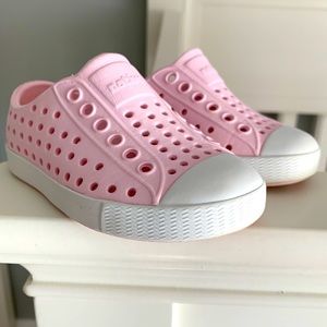 Native Jefferson Shoes Size 5 Excellent Condition